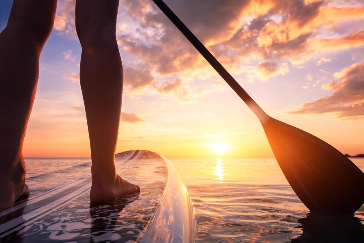 Avani Plus Fares Maldives Resort - 50 Percent Off On Seaplane Transfer For Minimum Stay Of 3 Nights And More For Stays Until 31 October 2025 Kendhoo Eksteriør billede