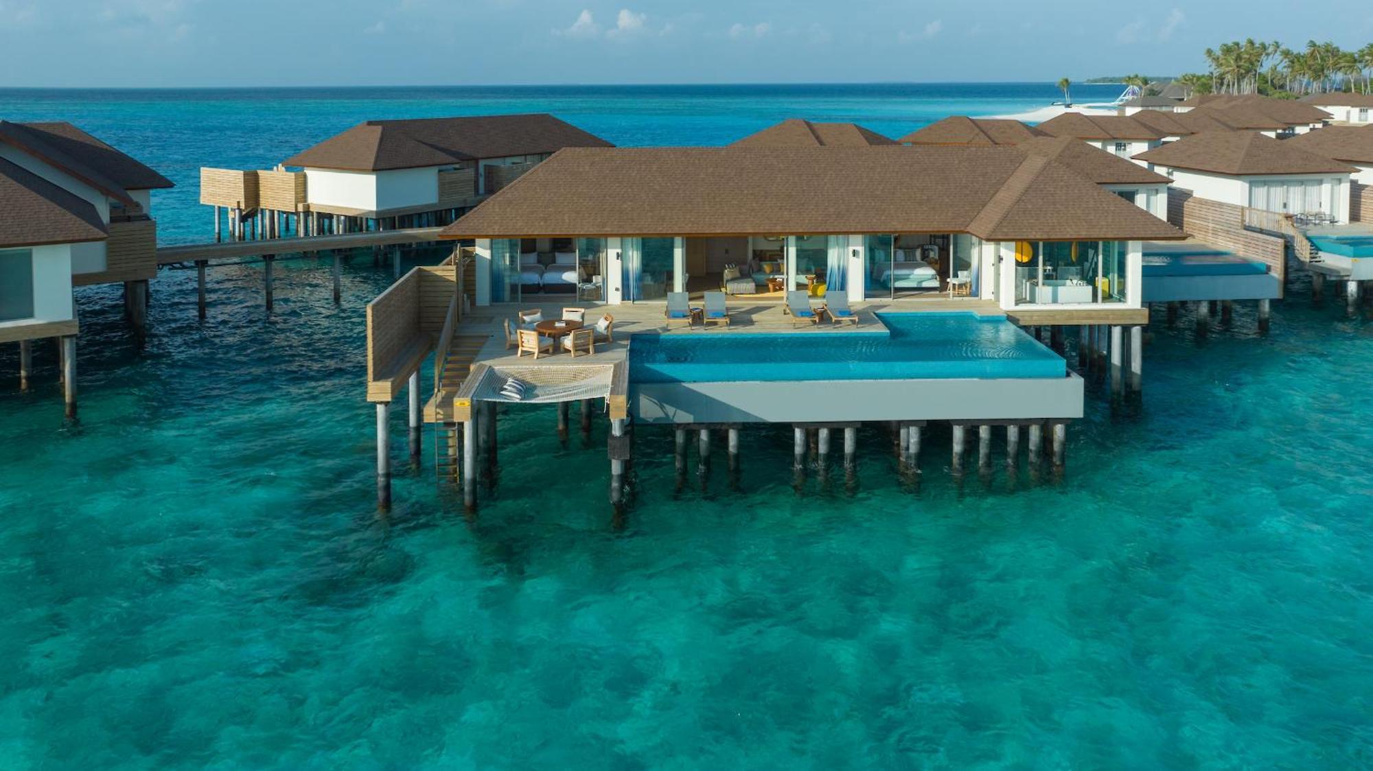 Avani Plus Fares Maldives Resort - 50 Percent Off On Seaplane Transfer For Minimum Stay Of 3 Nights And More For Stays Until 31 October 2025 Kendhoo Værelse billede